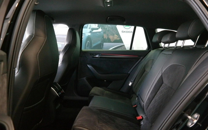 Skoda Superb cena 236999 przebieg: 5, rok produkcji 2024 z Lipsk małe 301